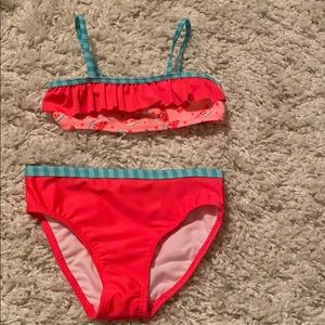 Summer ready girl’s 2 piece bathing suit